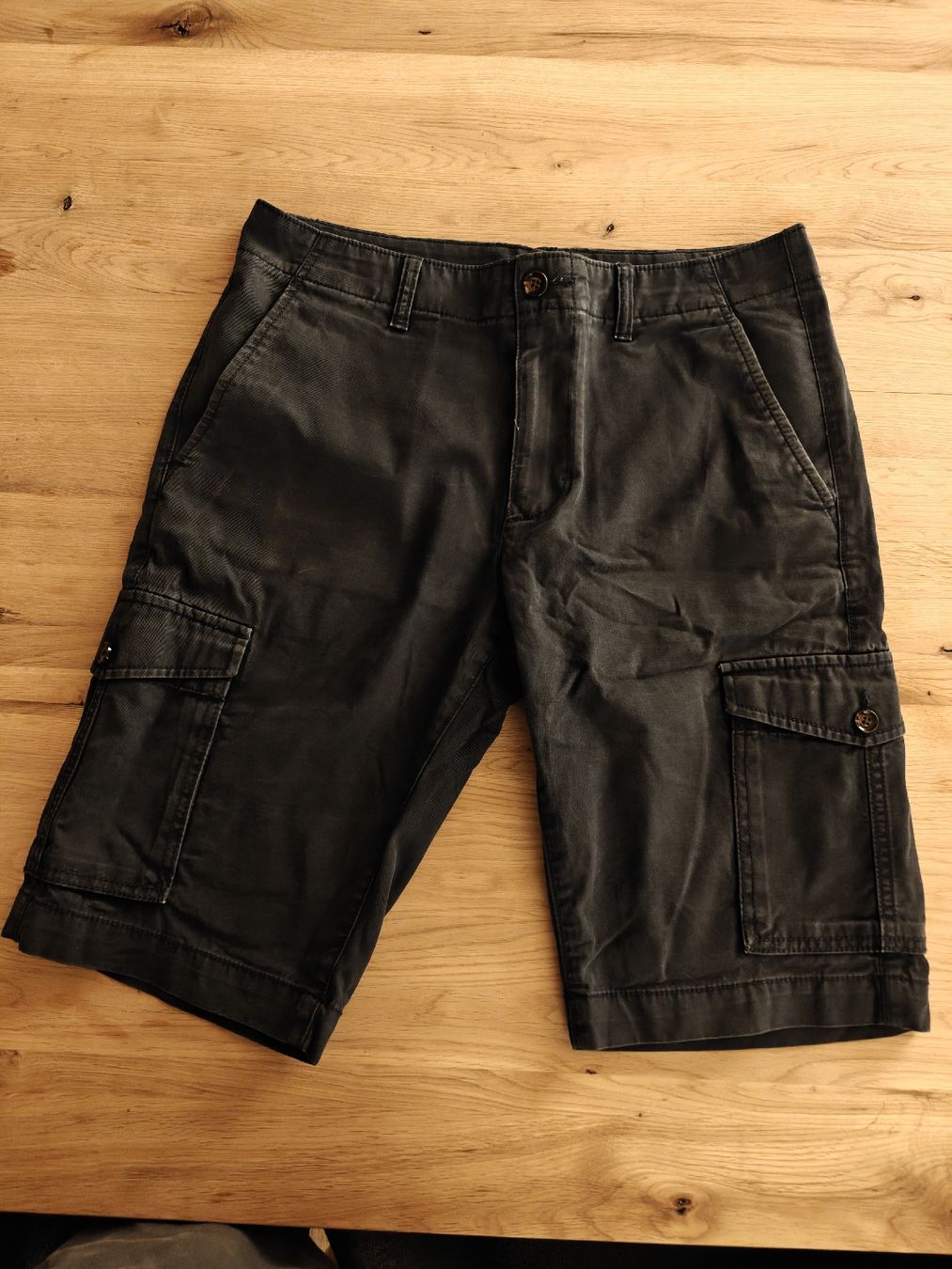 Pantaloni: Tommy Hilfiger Cargo Shorts  – Usato da Forst venduto da Ramonnoel