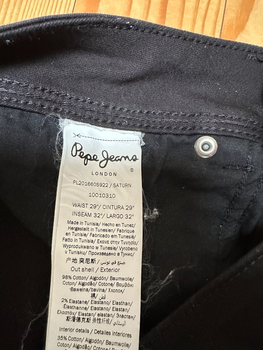Pepe Jeans Jeans: Pepe Jeans Saturn schwarz 29/32 neu – Nuovo (secondo la descrizione) da Gümmenen venduto da FelizitasHermann 5