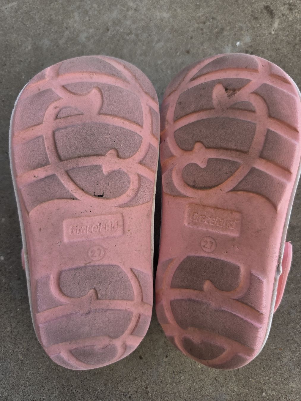 Graceland Scarpe per ragazze: Clogs Graceland rosa Grösse 27 mit Erdbeermuster gebraucht – Usato da Hüntwangen venduto da ManuM2014 5