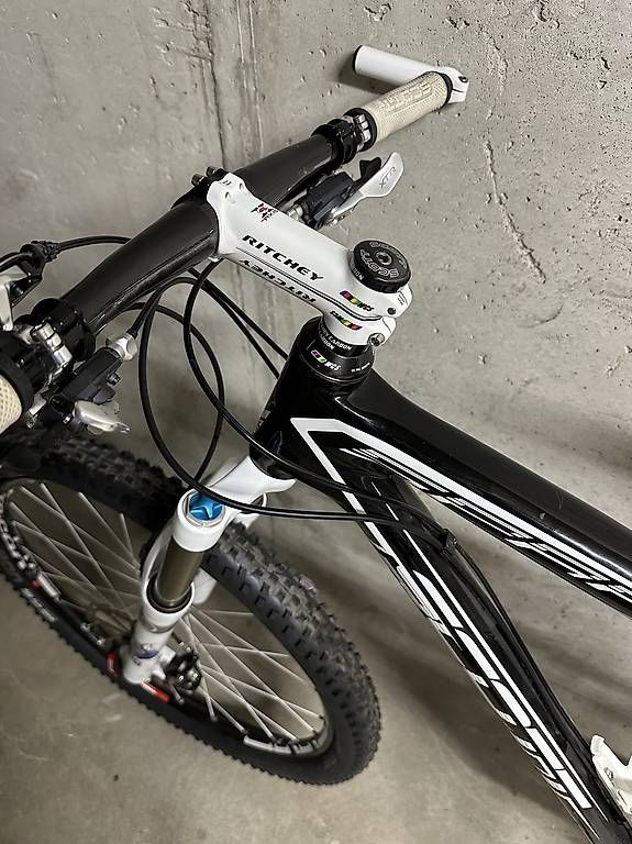 Biciclette: Scott Spark 10 Carbon – Usato da Bürglen TG venduto da Culi.n 3