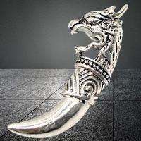 🐺Mystische Wolfkralle Brosche–Dein stilvolles Accessoire!🐺