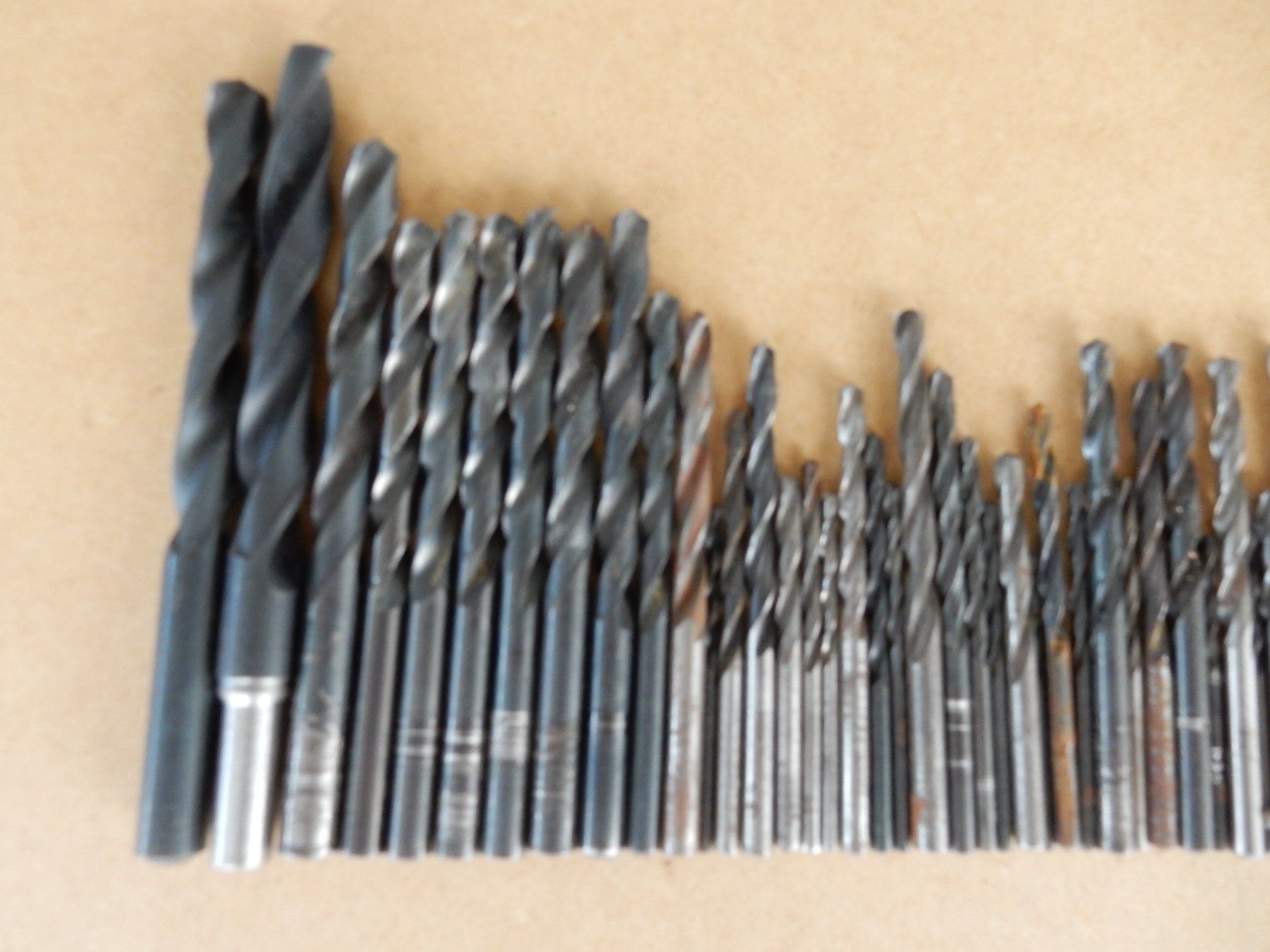 Alle Werkzeuge: 78 Stk Spiralbohrer Metall – Gebraucht aus Neuenegg von wisteibe 1