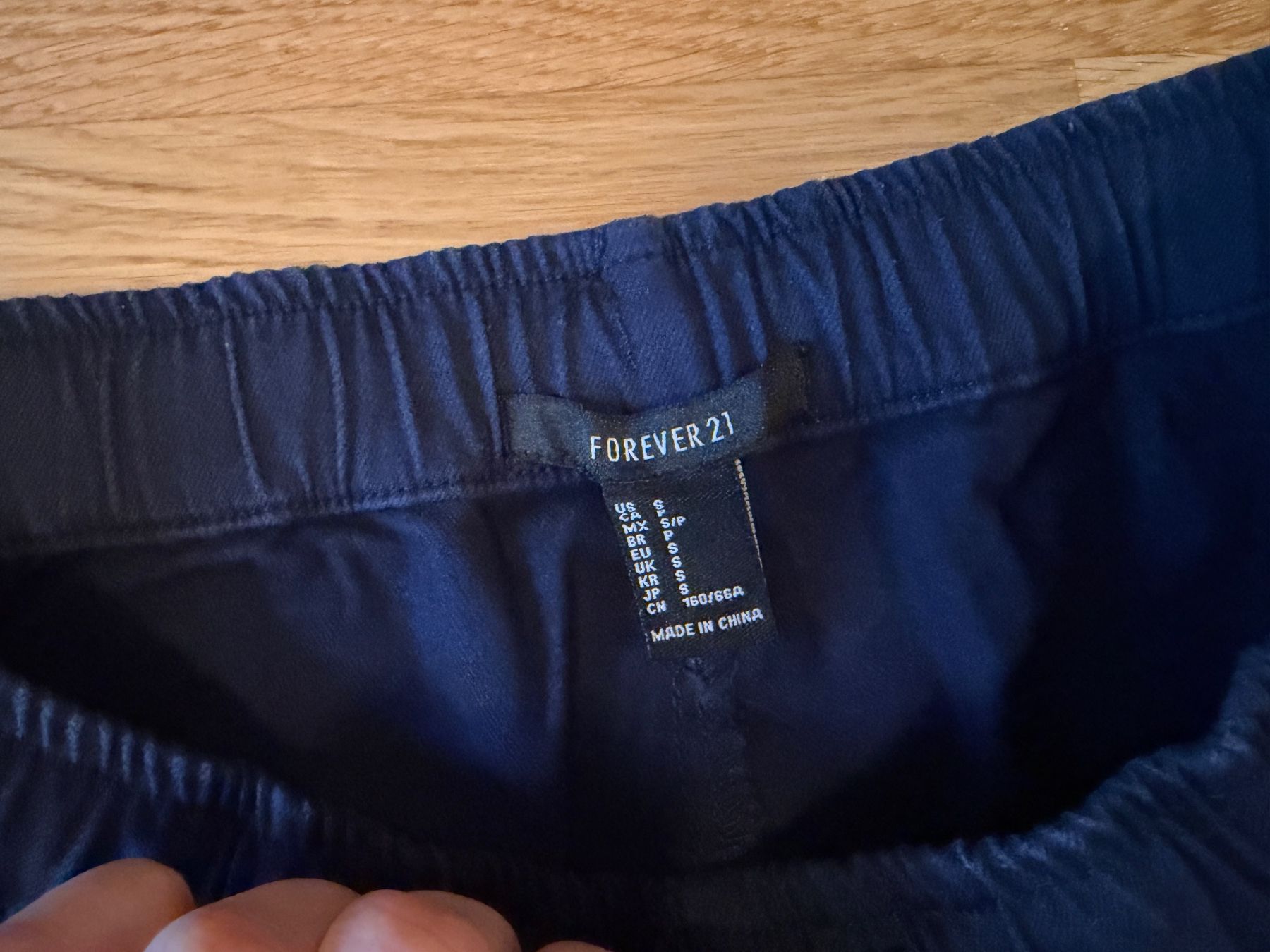 Pantaloni: Blaue Shorts von Forever 21 - Grösse S – Usato da Zürich venduto da cfh_cg22 3