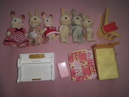 SYLVANIAN HASE FAMILIE + KLAVIER/STUHL