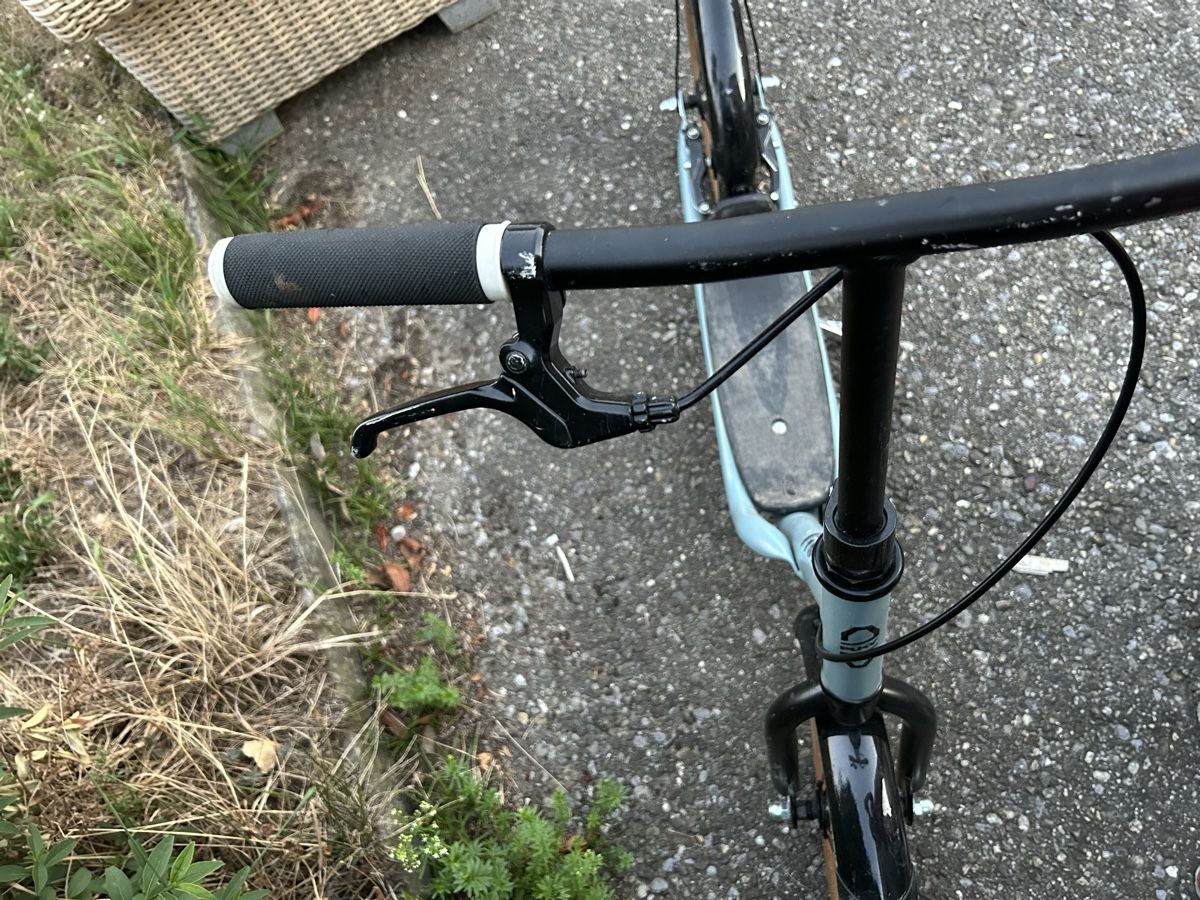 Véhicules pour enfants: Pozi Trottinette – Neuf (Voir description) à Hombrechtikon par Etagere92 1
