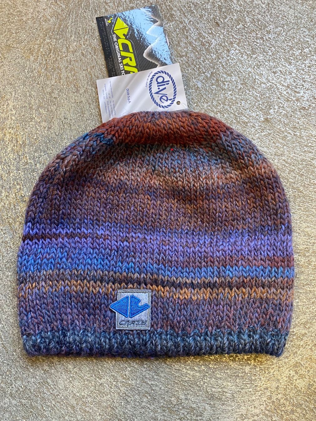 Copricapi, berretti & cappellini: Bonnet Crazy Femmes Taille M -70% – Nuovo e nell'imballaggio originale da Orbe venduto da D-stockFactory-Orbe