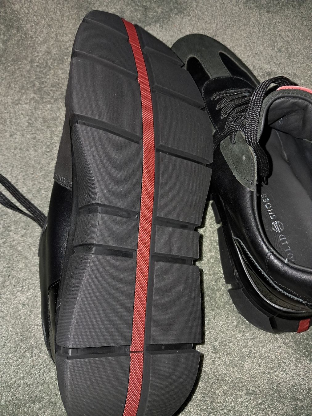 Chaussures hommes: Solid Shoes Herrenschuhe Grösse 42 schwarz neu – Neuf avec emballage d'origine à Bassersdorf par kid_fm98 2