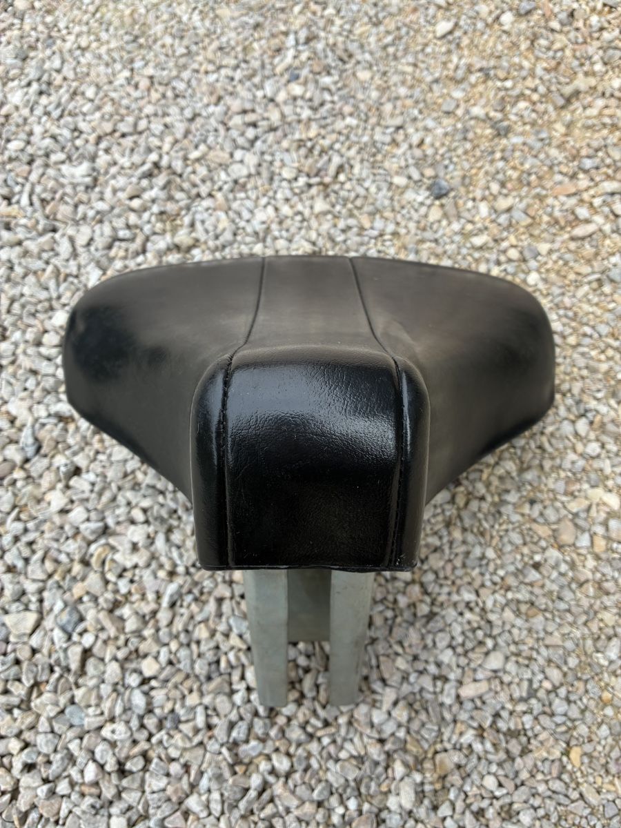 Piaggio Parti ricambio per ciclomotori: Piaggio Ciao Sattel original NOS – Nuovo (secondo la descrizione) da Zürich venduto da Volkan1 2