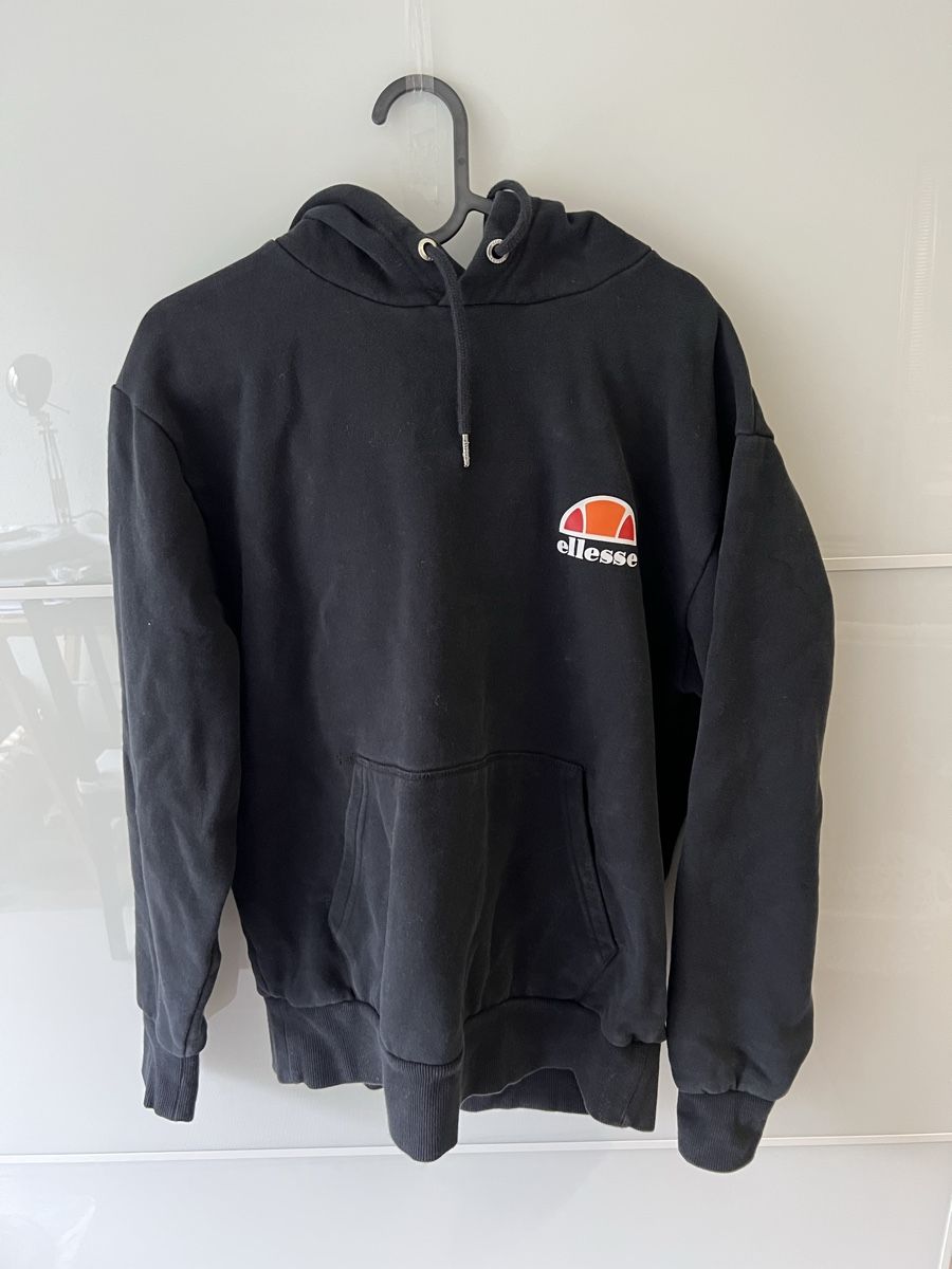 Ellesse Maglioni & Felpe: Sweat Ellesse Homme noir - Taille L – Usato da Marin-Epagnier venduto da SuziManu