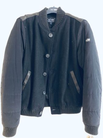 NEU Armani Jacke