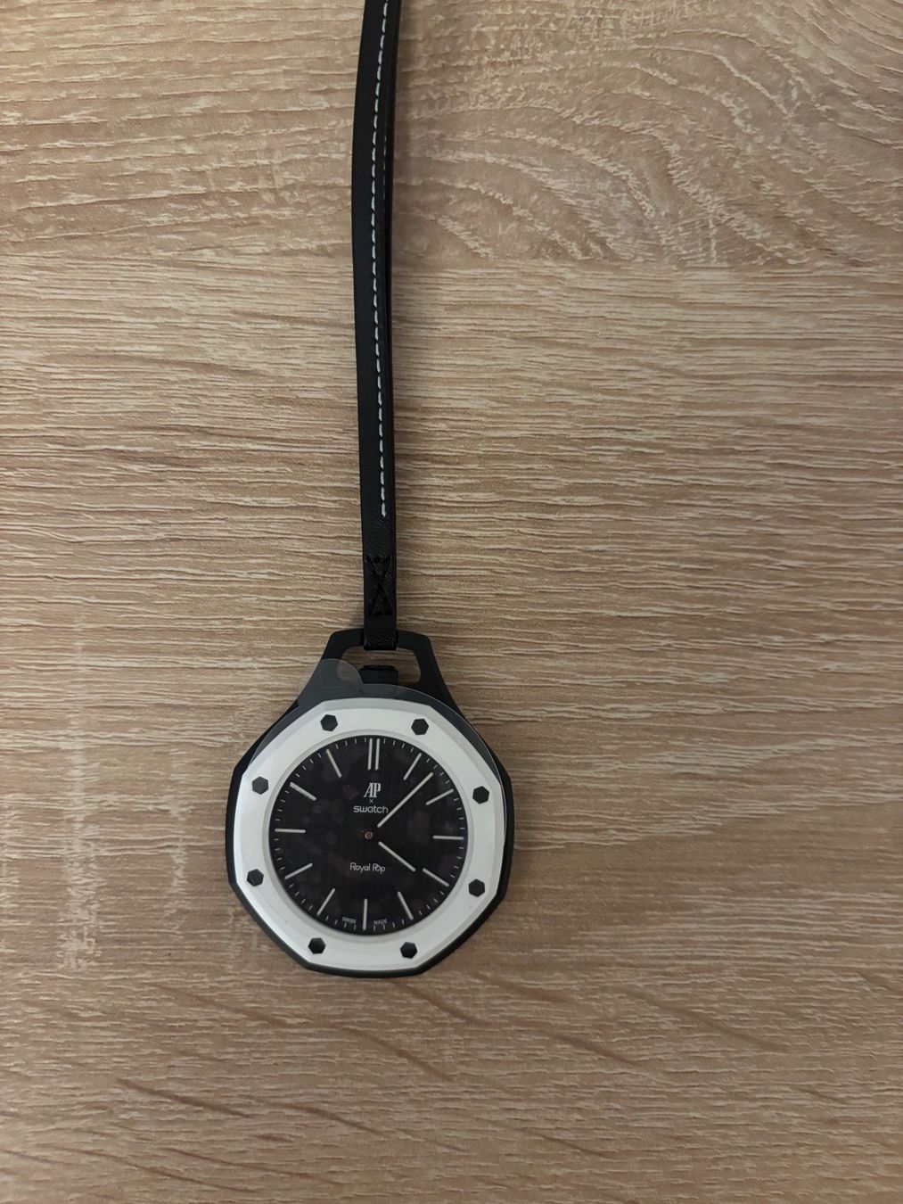 Swatch Orologi: Royal Pop Audemars Piguet X Swatch – Nuovo e nell'imballaggio originale da Zürich venduto da y8275m 1