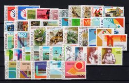 Portugal ano 1976 s/ charneira MNH **
