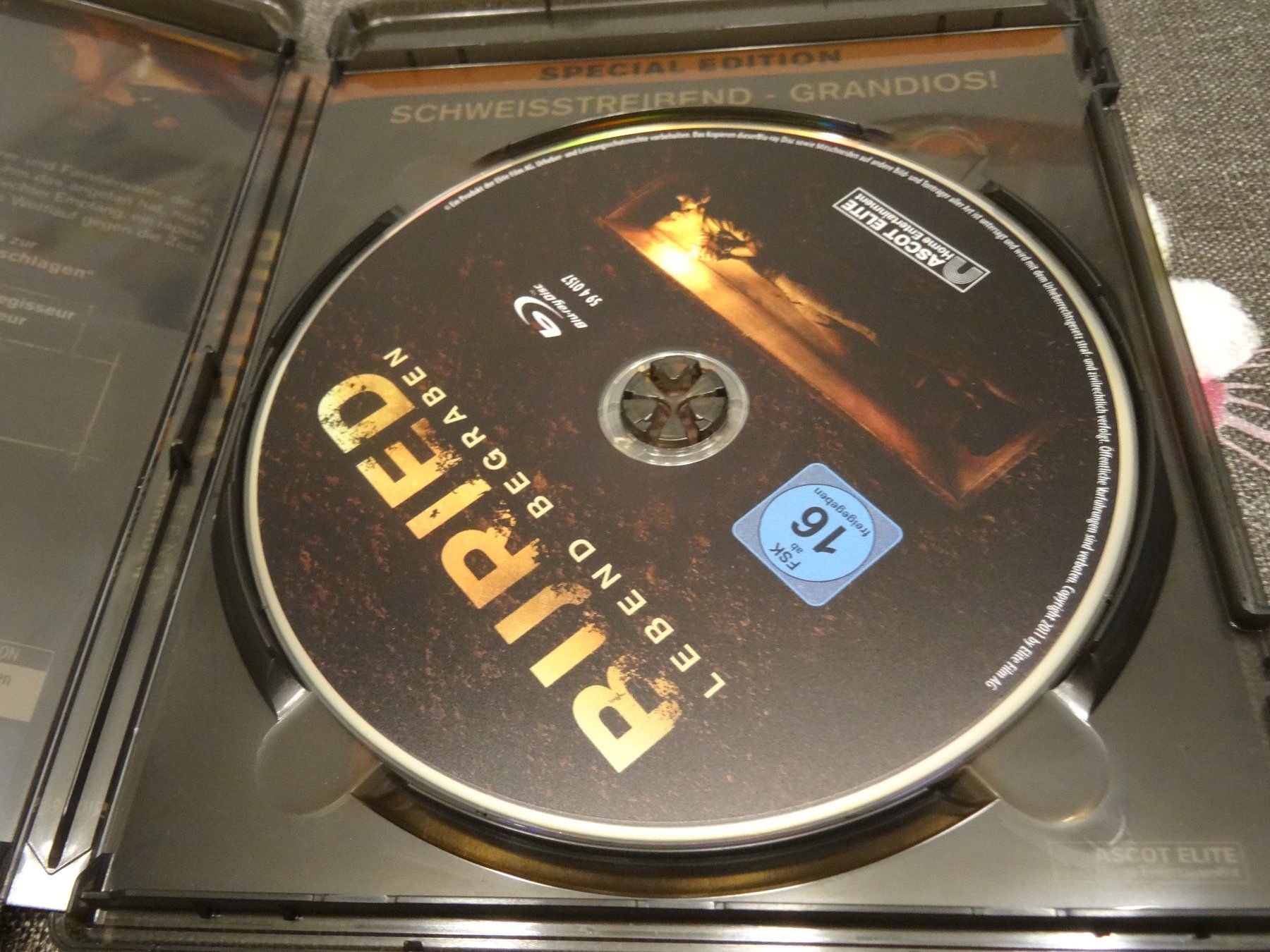 Tutti i DVDs: Buried - Lebend begraben (BLU-RAY) – Usato da Olten venduto da Disc-Verkauf 1