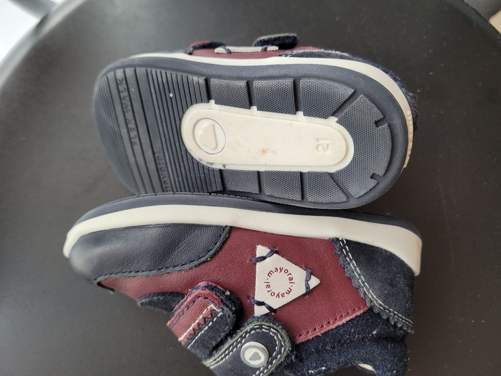 Mayoral Schuhe für Jungen: Magnifiques chaussures Mayoral t21 – Gebraucht aus St-Maurice von happy.family 2