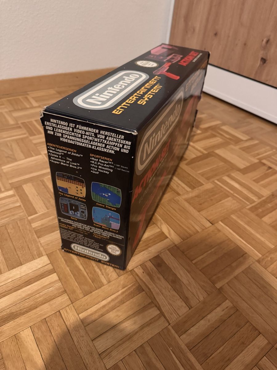 Nintendo Consoles: Nintendo NES 1985 – Neuf (Voir description) à Grand-lancy par RustytoRestore 3