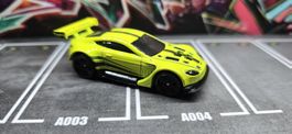 Hot Wheels Aston Martin