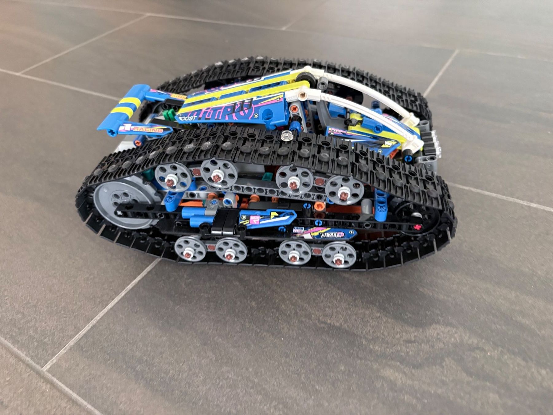 Technics Kit di costruzioni: Lego 42140 – Usato da Wattwil venduto da Bienen57 1