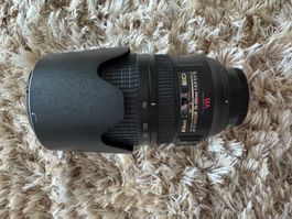 Nikon AF-S Nikkor 70-300mm  f/4.5-5.6G VR