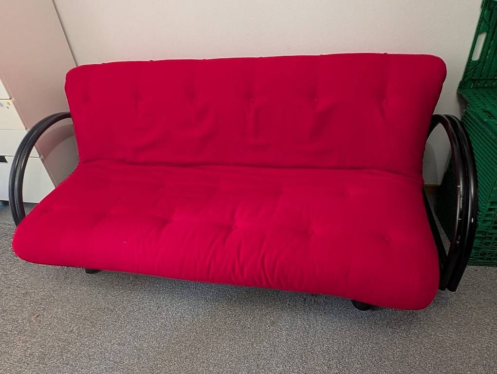 Sofas: Schlafcouch  – D'occasion à Opfikon par davsti