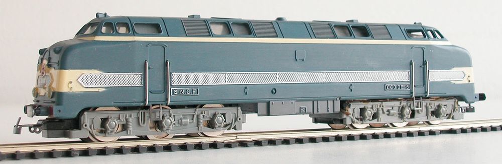 Locomotive ho 060DB5 - Modélisme