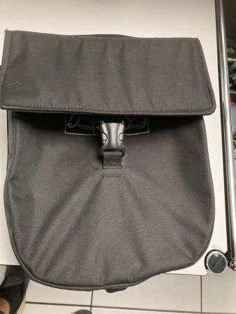 Tasche Schwarz Top Zustand - Ladekabel Tasche Kia