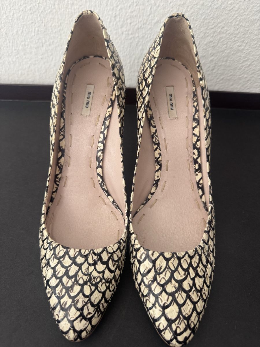 Miu Miu Chaussures femmes: Pumps Miu Miu Schlangenmuster – D'occasion à Benglen par Dormiglione 3