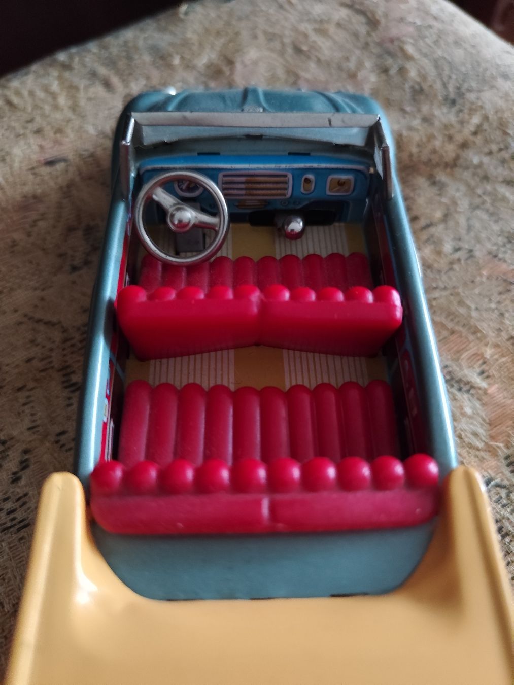 Volkswagen Modellini d'auto: VW käfer cabrio blechauto – Usato da minusio venduto da bierbrauer 4