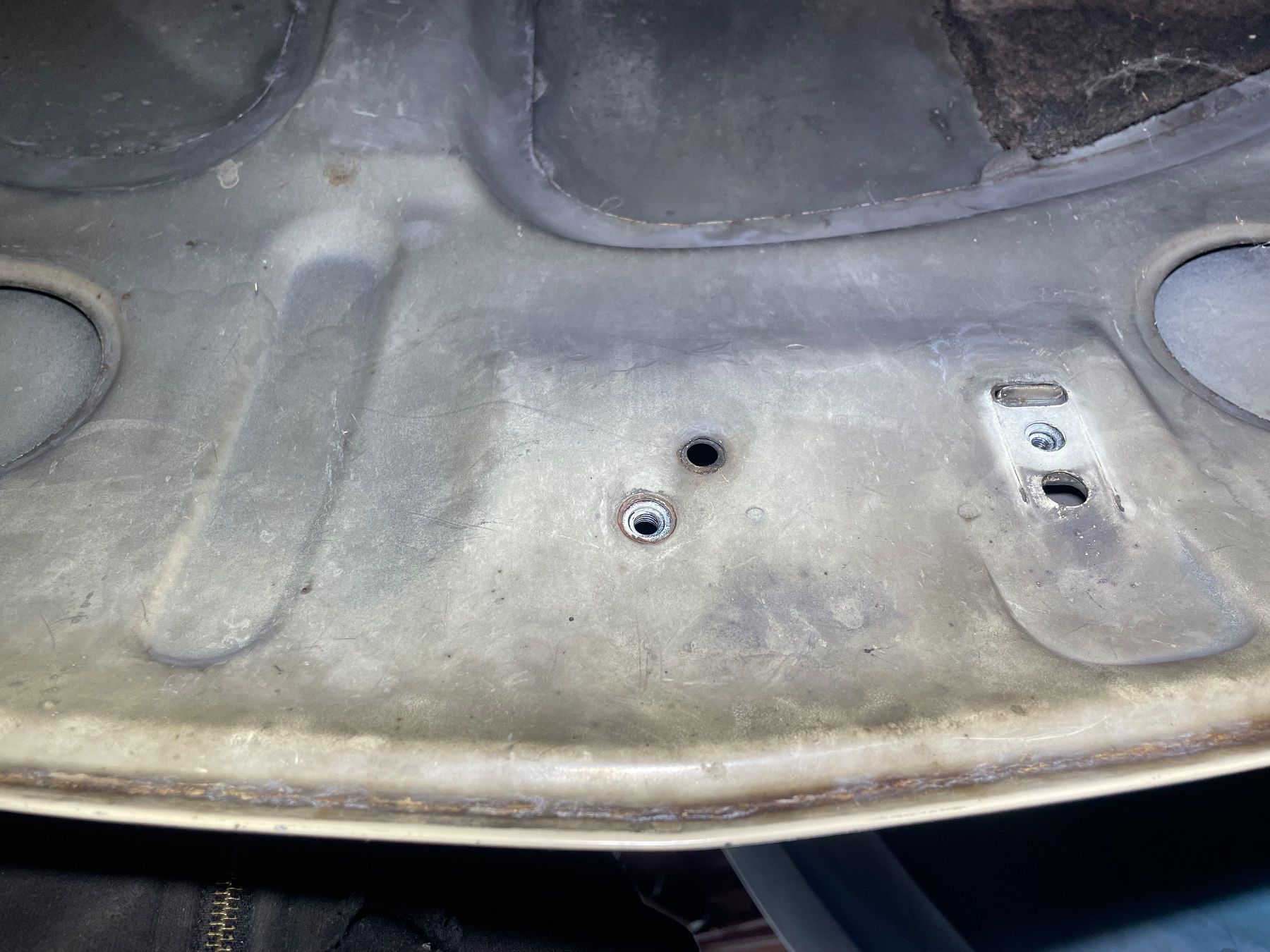 Citroën Tutti pezzi di ricambio auto: Motorhaube zu Citroën GS / GSA – Usato da Gletterens venduto da XBHS7412 3