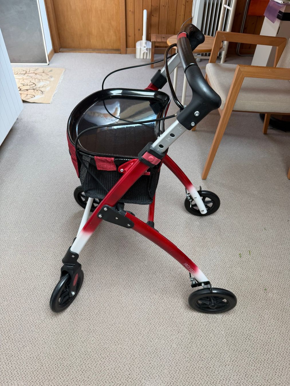 Ausili per la deambulazione: Rollator Indoor – Usato da Stallikon venduto da happytrails 2