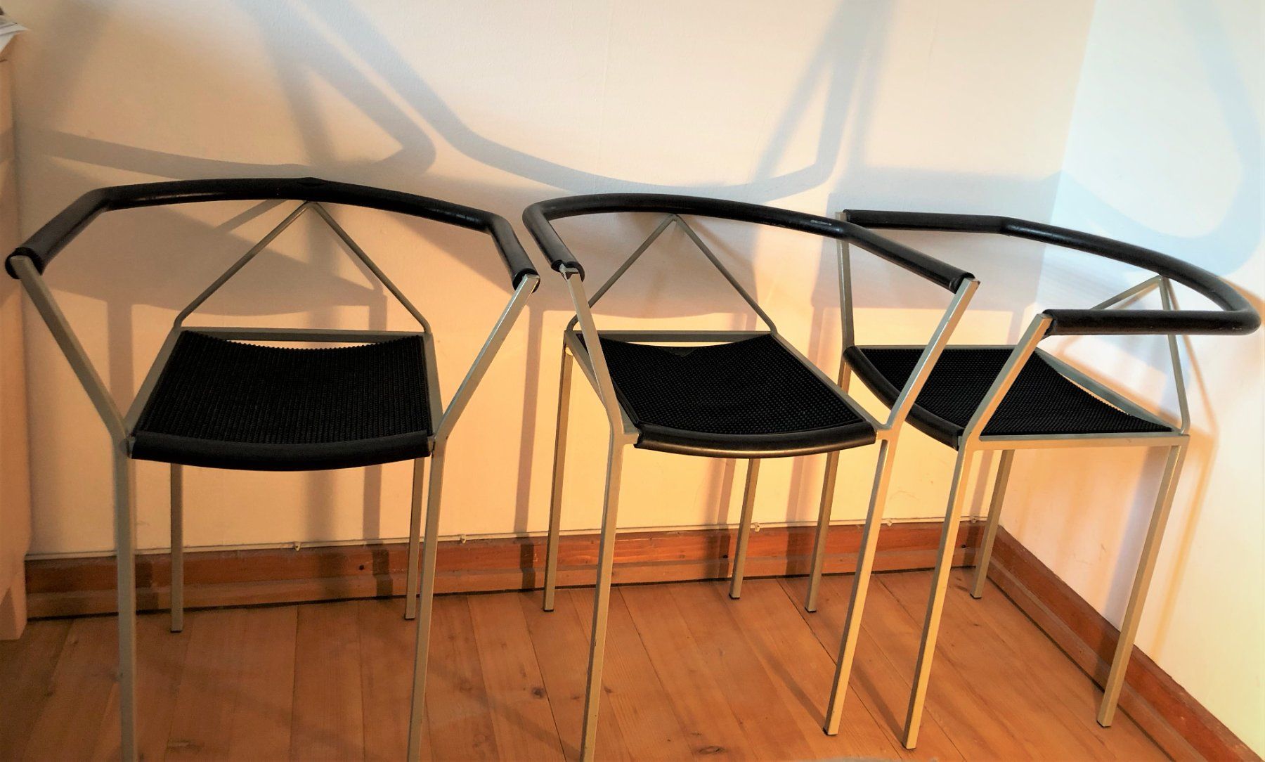 Sedie: 3x POLTRONCINA - ZEUS - Designer Stühle – Usato da Schaffhausen venduto da durruti