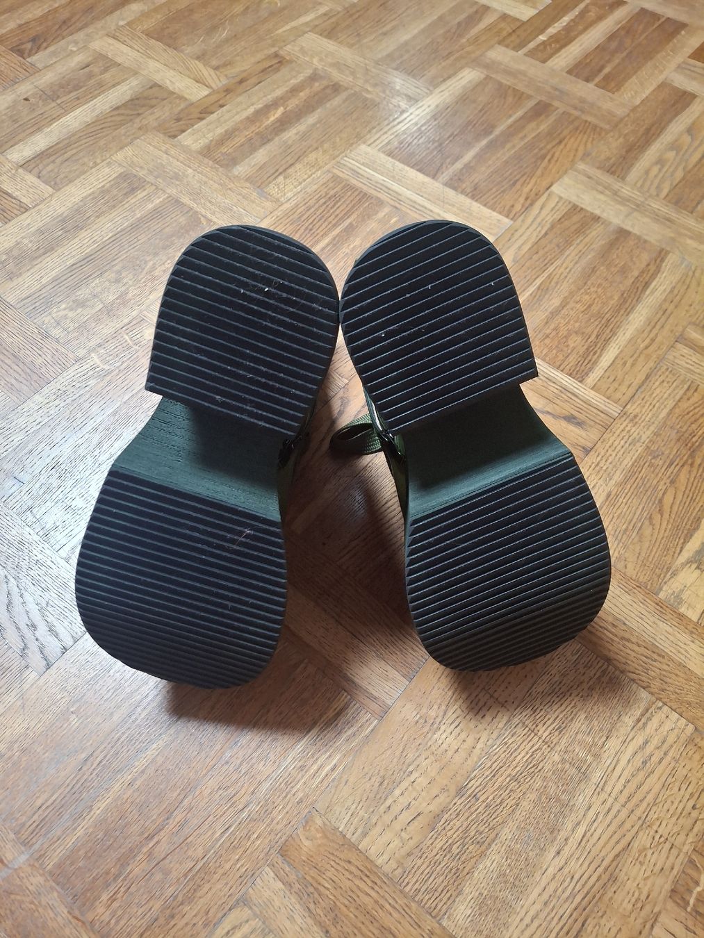 Chaussures femmes: Grüne Platform Boots Gr. 38  – Neuf (Voir description) à Solothurn par Mayla92 4