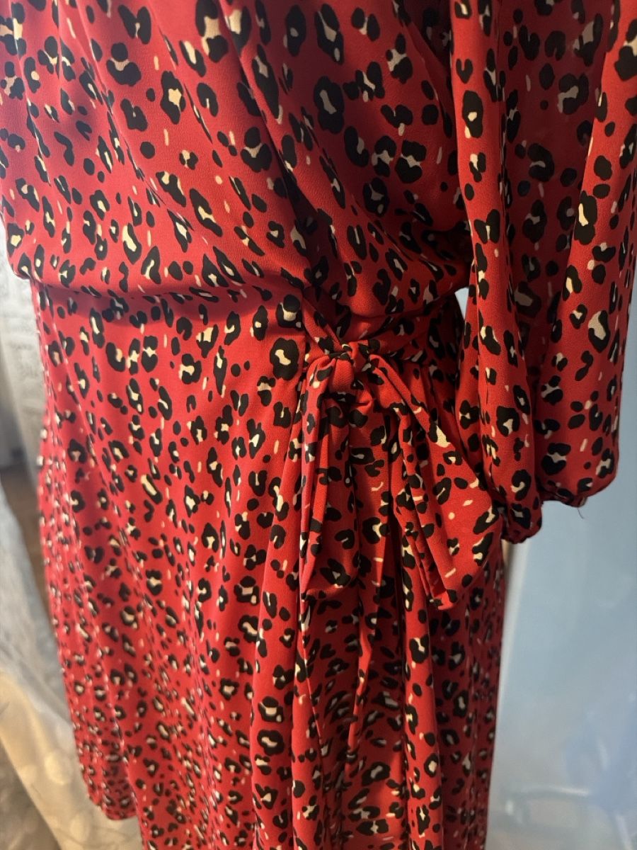 Kookai Vestiti: Robe Kookai taille 38 léopard – Usato da lausanne venduto da Bigmama777 1