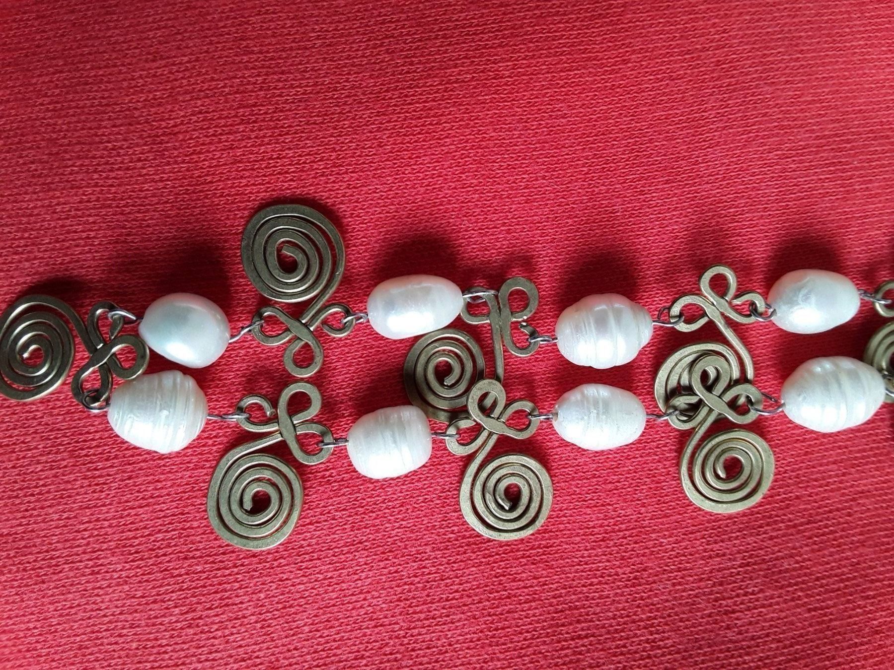 Catenine: Schickes Perlen/Messing Collier Handarbeit – Usato da Zürich venduto da sanwit 3