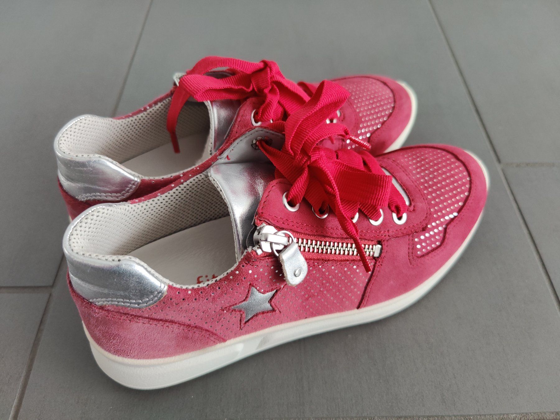 Superfit Scarpe per ragazze: Superfit Merida Sneaker Rot Grösse 35 Top – Usato da Oberglatt ZH venduto da COiNCiDENT 2