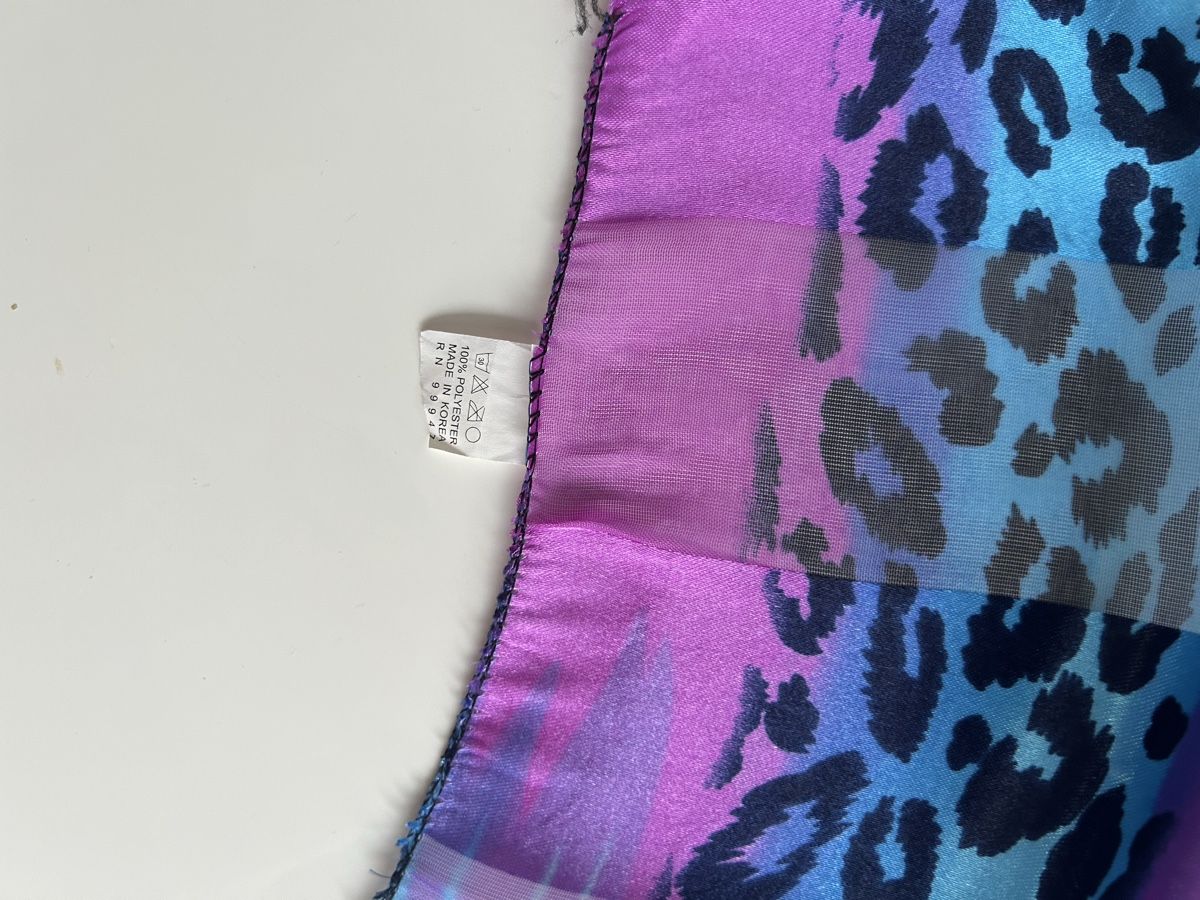 Polyester Foulards, Tücher & Schals: Scarf polyester multi-color animal print used – Neu (gemäss Beschreibung) aus Saland von ele_vc96 2