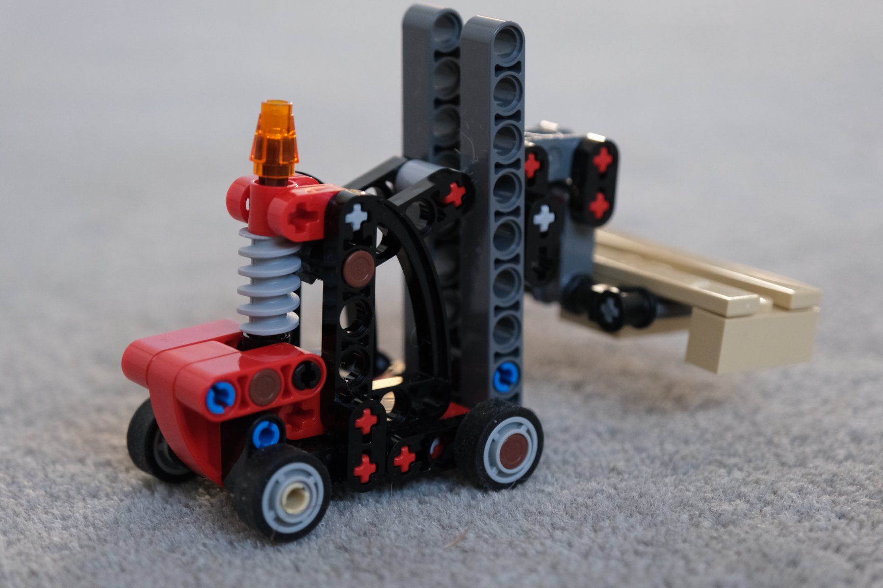 Lego Kit di costruzioni: Lego Technic set 30655 Gabelstapler mit Palette Transpalette – Usato da Nyon venduto da JJZA 4