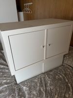 Kallak Regal mit 2 Türen