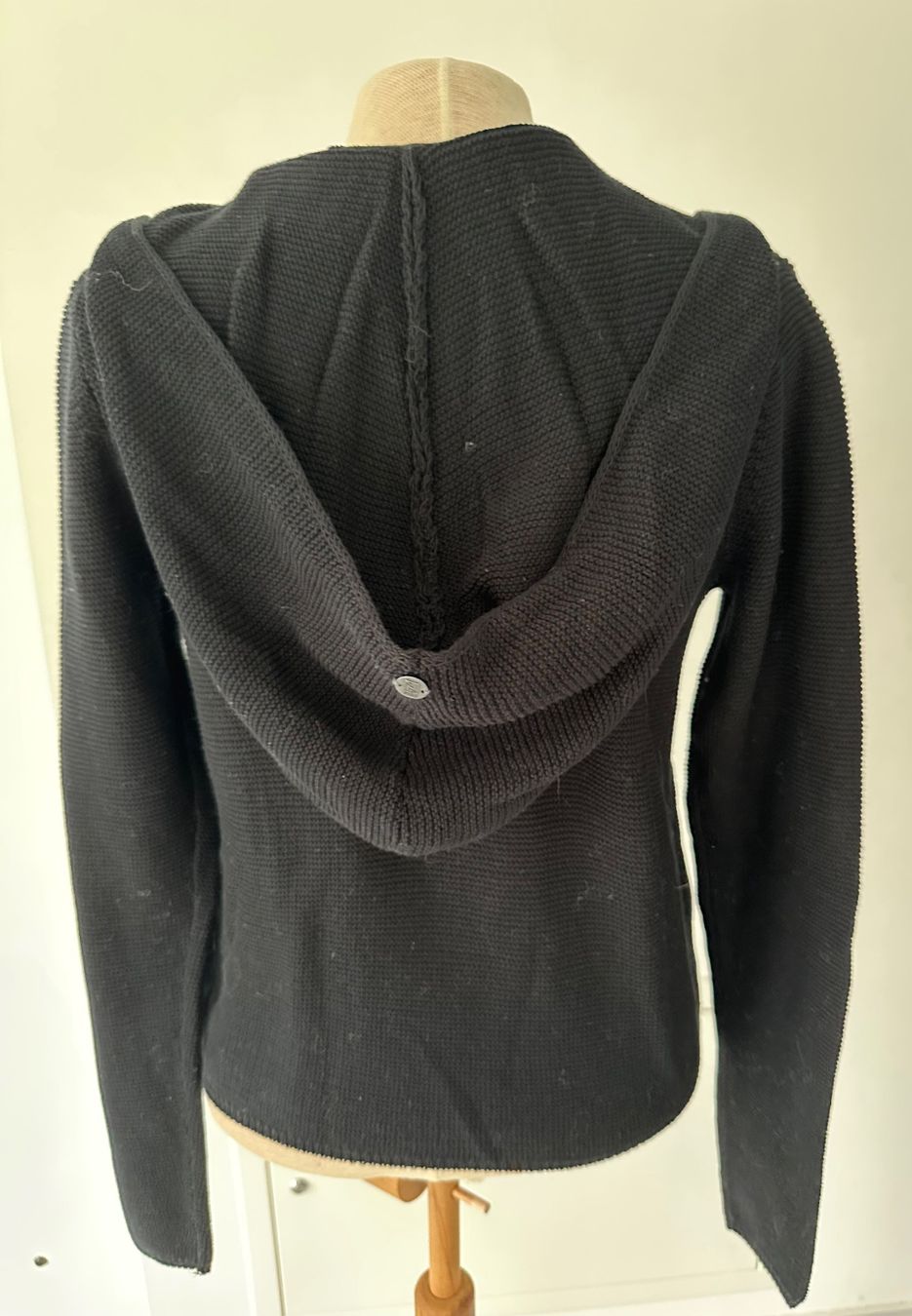 Nile Giacche: Strickjacke von Nile – Usato da Embrach venduto da aha55 1