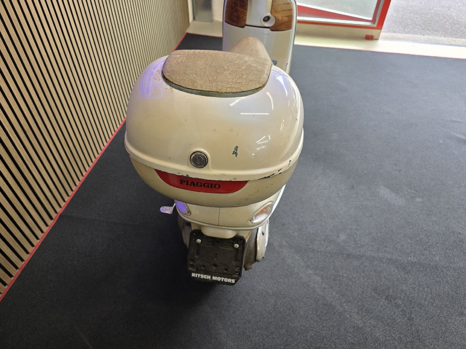 Piaggio Scooter: Piaggio Vespa ET4 – Difettoso da Zizers venduto da Ritsch-Motors 2