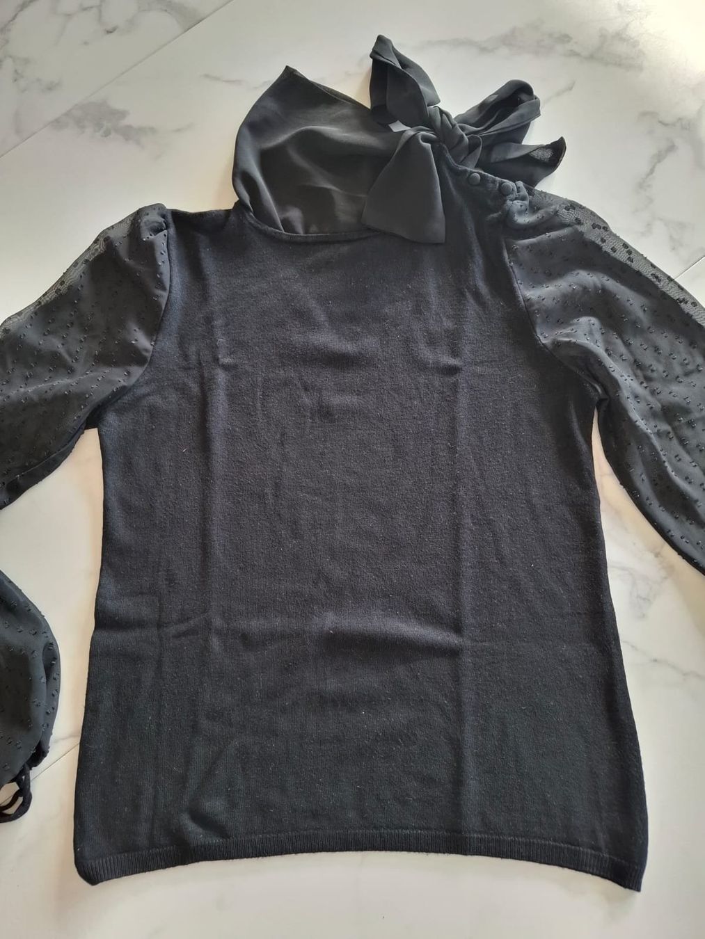 Mango Blusen: Damenpullover/Bluse mit Schleife von Mango, Gr. M – Gebraucht aus Massagno von Michaela.F 1