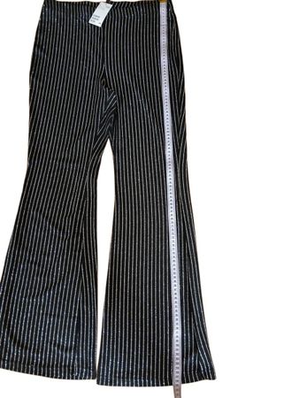 H&M Damen Flare-Hose schwarz Gr. L – NEU mit
