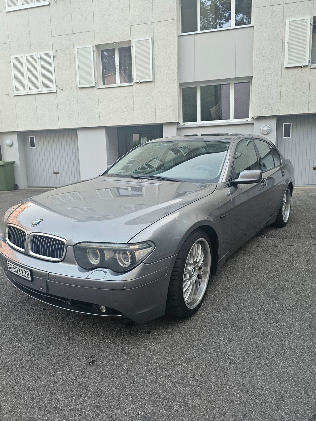 BMW Autos: BMW 740d V8 E65 – D'occasion à Rorschacherberg par big-boy