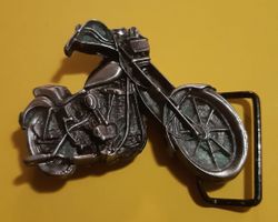 Gürtelschnalle Töff aus Metall