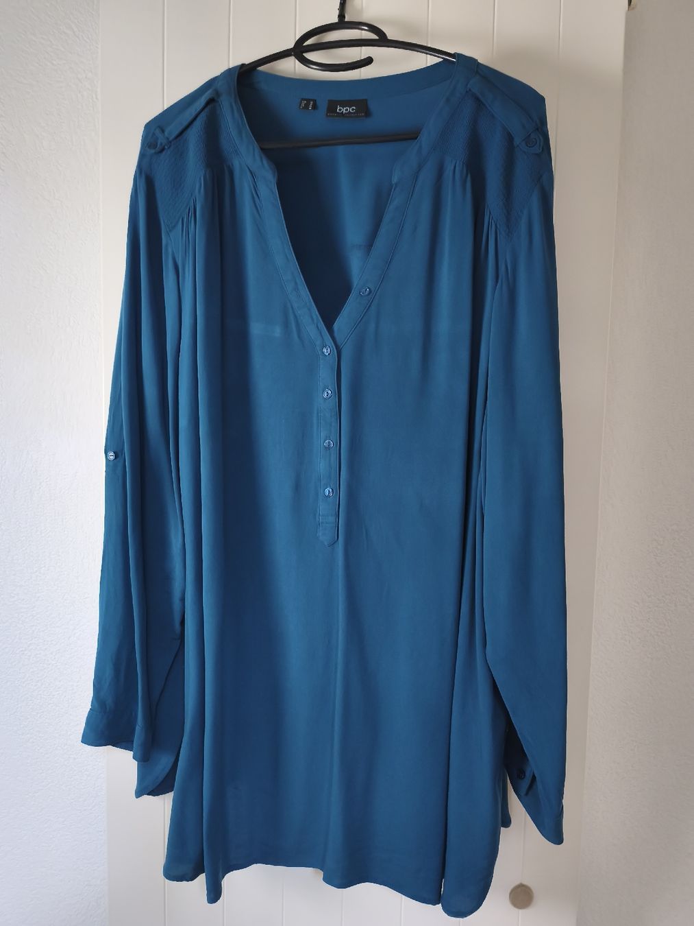 Tuniken: Bequeme Damen Bluse von BPC, Grösse 52 – Gebraucht aus Rorschach von Pbergmann0
