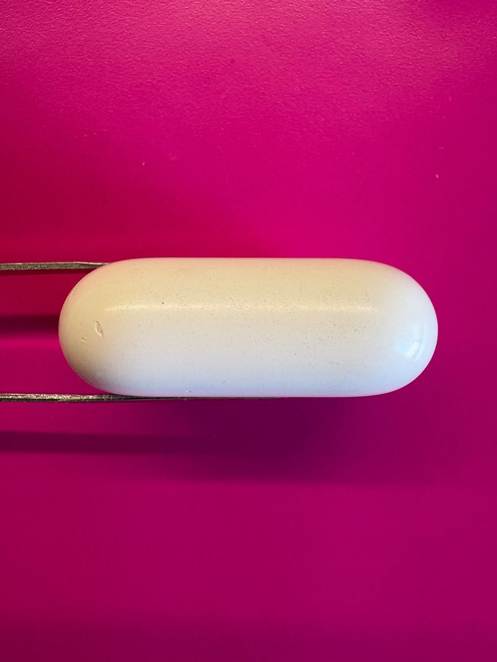 Apple Cuffie: Apple AirPods Pro 2 charging case (A2968). – Usato da Lausanne venduto da Zorrus77 3