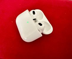 Apple-Kopfhörer Jahr 2022 179CHF gekauft Ecouteurs Bluetooth