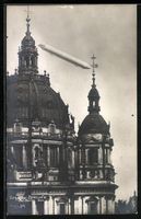 Berlin, Luftkreuzer Zeppelin III über d