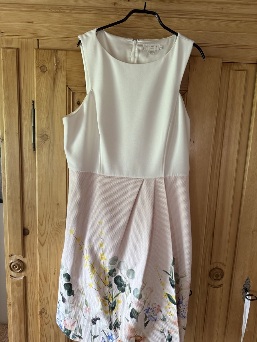 Ted Baker Vestiti: Cocktailkleid – Nuovo (secondo la descrizione) da Au ZH venduto da Pulaila2020