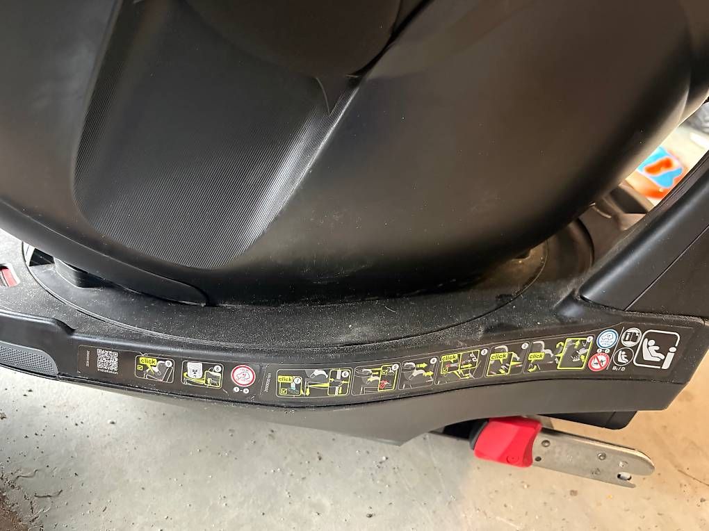 Britax Römer Seggiolini per auto: Römer Dualfix – Usato da Seedorf BE venduto da Biel88 2