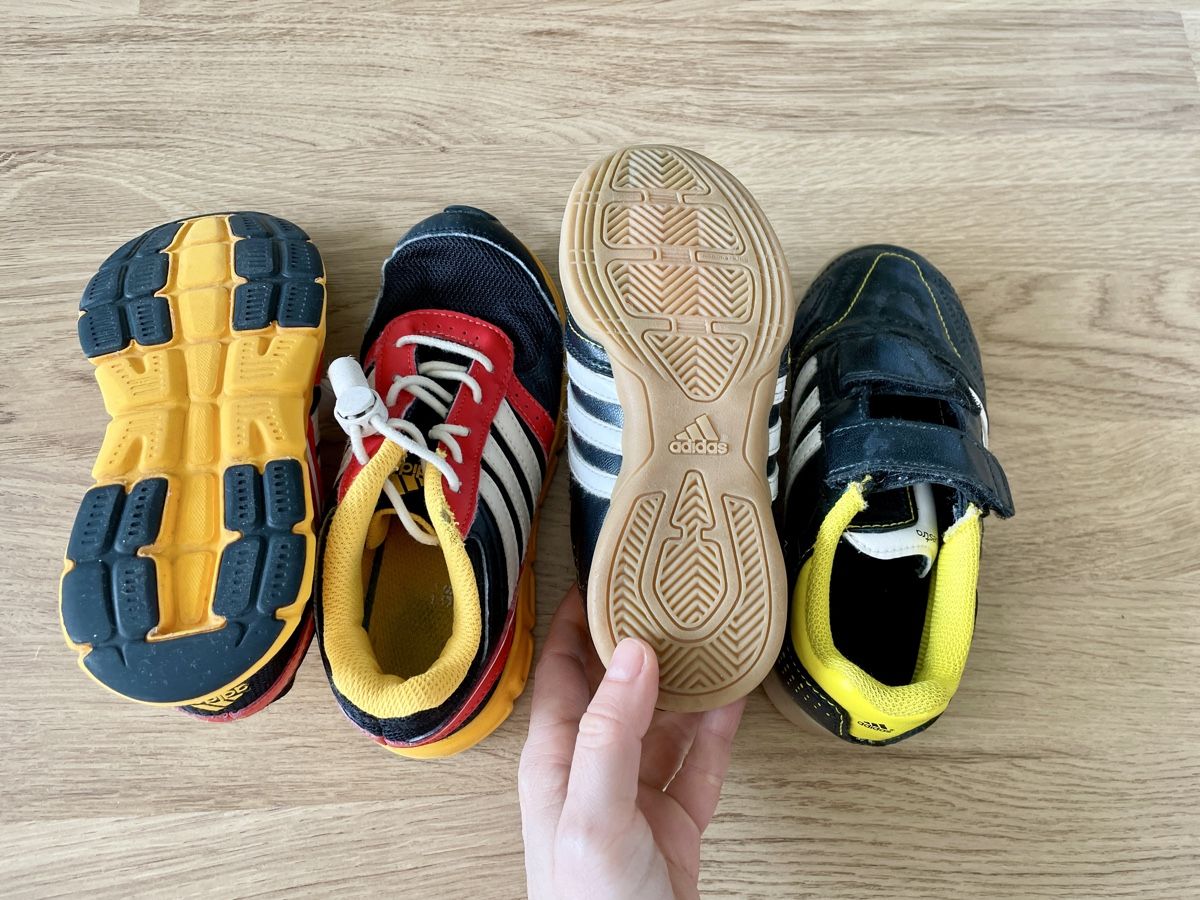 Adidas Scarpe per ragazzi: Adidas | Sneaker | Hallenschuhe | Gr 29 – Usato da Zürich venduto da samira12382 1